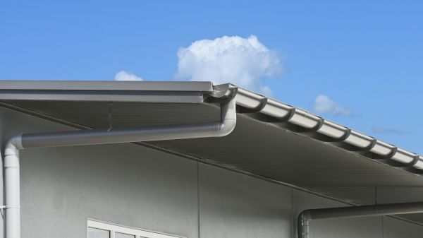Eavestrough Service in Locust Grove